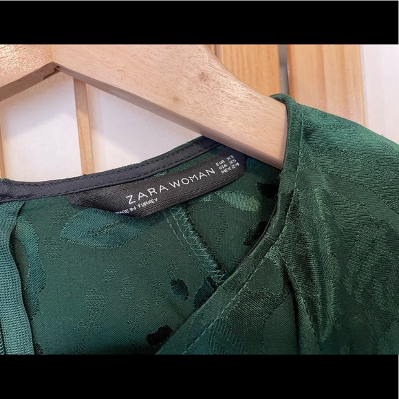 Zara Tie-Waist Blouse - Picture 2 of 9